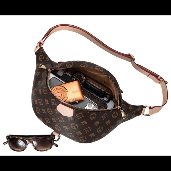 Sold !! Lv bag !!! Not authentic !!! - Picture 5 of 9